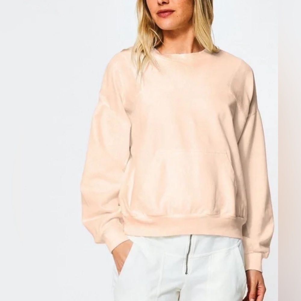 Young Fabulous & Broke Peach Long Sleeved Pullover Sweatshirt Size Large EUC